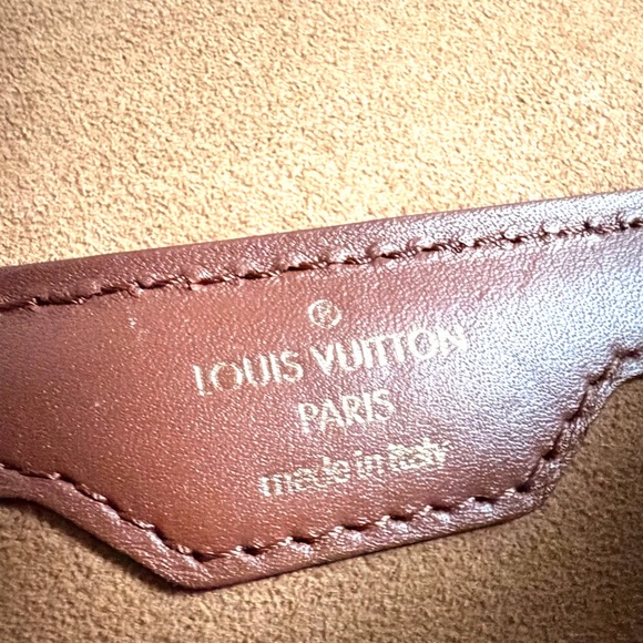 Louis Vuitton Papillon Trunk – Monogram Canvas – Authentic – Excellent Condition - Picture 13 of 15